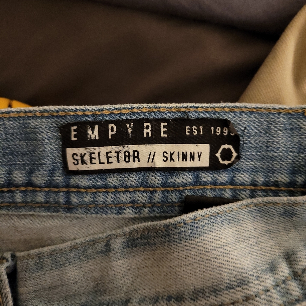 Jeans - Picture 5 of 13